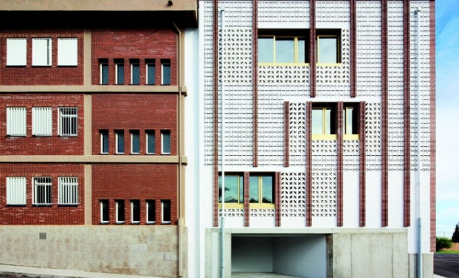 SMS arquitectos_ Razširitev srednje šole IES Josep Sureda i Blanes, Palm