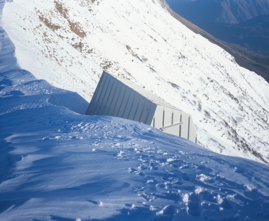 Bivouac at Kobariški stol, 2003, architect Miha Kajzelj, photo Blaž Budja