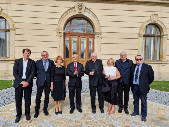 Tomaž Krištof, Miha Dešman, Majda Kregar, Jose Luis Cortes (predsednik UIA), Vladimir Šlapeta, Vesna in Matej Vozlič, Andrej Hrausky