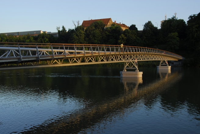 Studenška brv, Maribor, 2008, dr. Viktor Markelj, Rok Mlakar, Ponting; Bogdan Reichenberg, Gregor Reichenberg, Sašo Rek, Miha Milič, Reichenberg arhitektura, foto: Matjaž Wenzel
