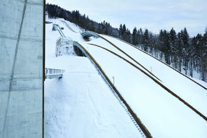 Nordijski center Planica, Rateče, 2012–2015, dr. Vojko Kilar, Uroš Žvan, David Koren, Simon Petrovčič, Boris Azinović; Matej Blenkuš, Miloš Florijančič, Klemen Kobal, studio abiro; dr. Ana Kučan, Luka Javornik, Studio AKKA, foto: Miran Kambič